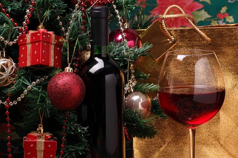 RƯỢU VANG LÀM QUÀ TẶNG SANG TRỌNG MÙA NOEL – LỰA CHỌN ĐẲNG CẤP CHO DỊP LỄ CUỐI NĂM